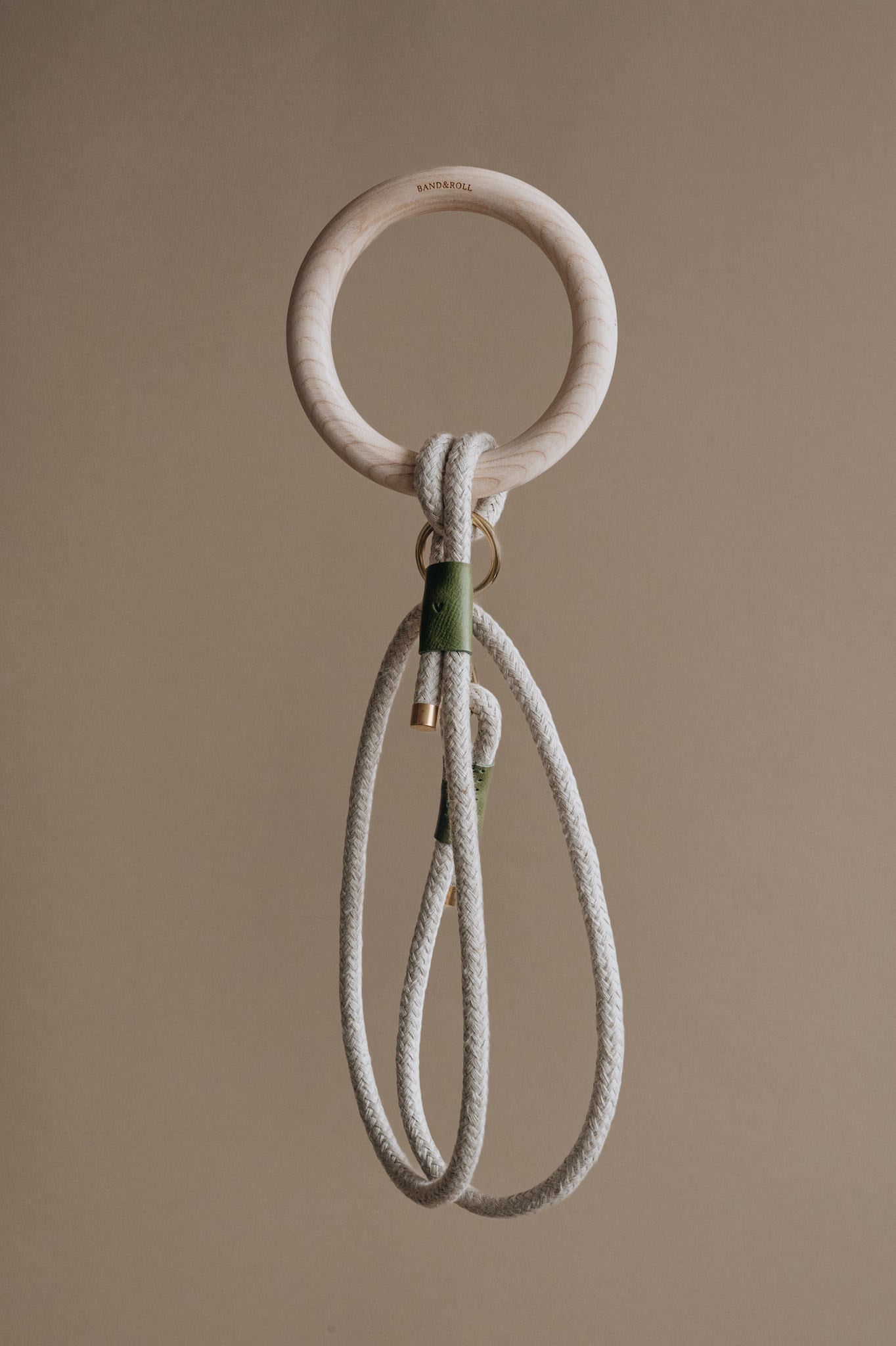 ECO-FRIENDLY ROPE LEASH. ASH