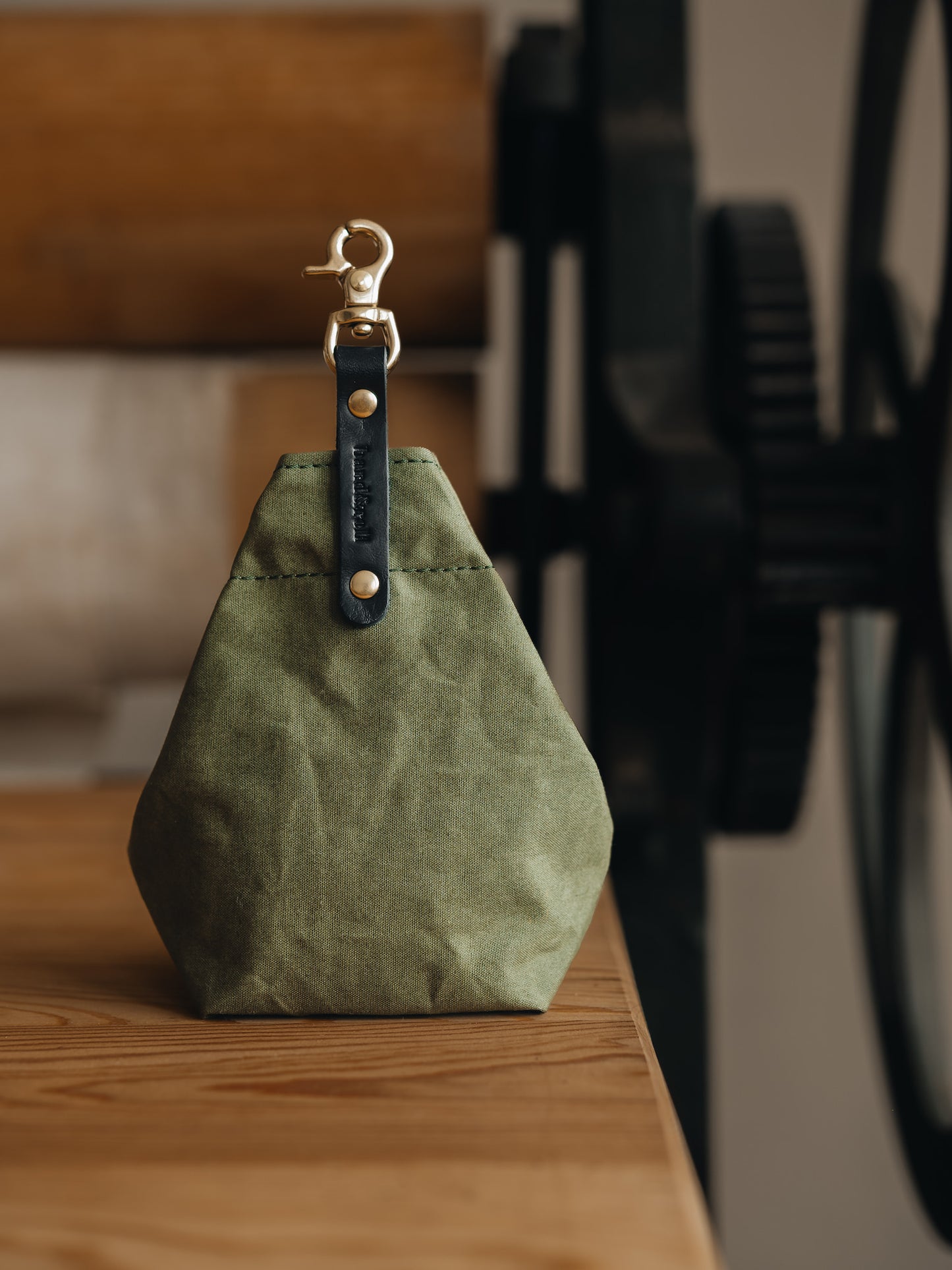 DOG TREAT BAG. YORK