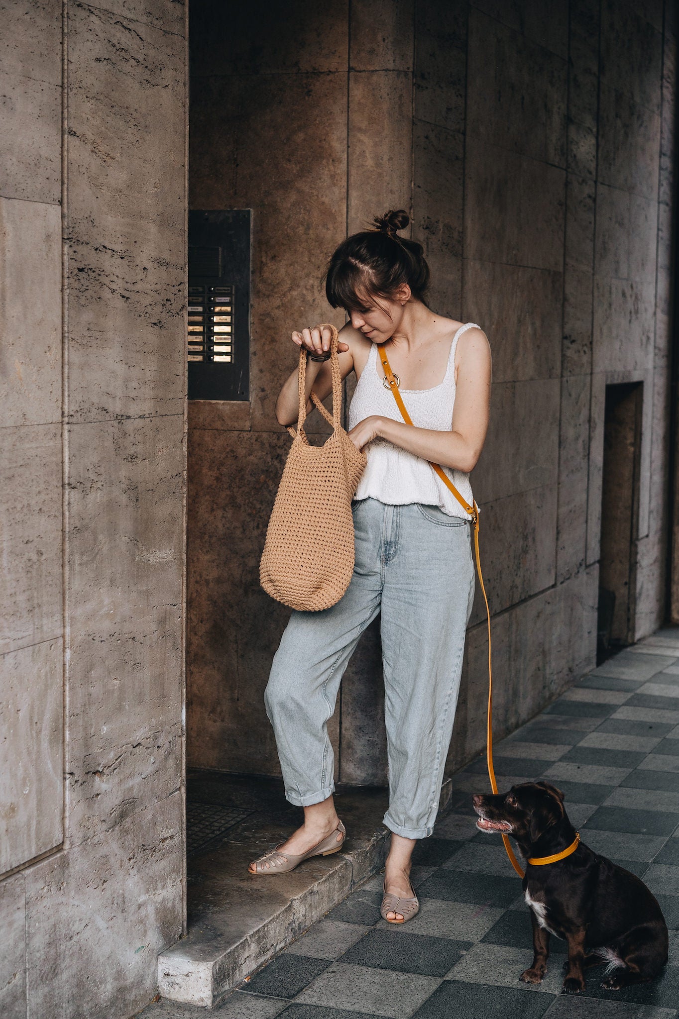 CROSSBODY LEATHER LEASH. LASSO AIR